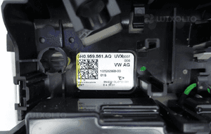 Lampka podsufitki led vw golf viii 8 5H0959561AQ 6