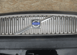 ZDERZAK PRZÓD PRZEDNI VOLVO V70 II 4