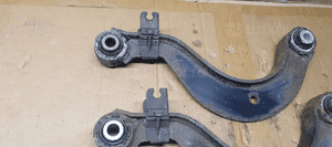Wahacz lewy prawy tył tylny Seat Leon II 1K0505323N 2