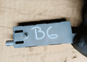 Wzmacniacz antenowy anteny VW Passat B6 3C9035552A 6