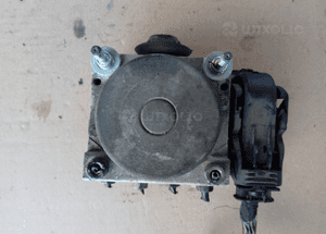 Fiat 500 pompa sterownik ABS 2