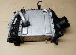Intercooler chłodnica intercoolera Mercedes E-Klasa W213 2.0 CDI A6540900100 1