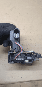 Zamek drzwi lewy tył tylny Audi A6 C5 4B0839015B 3