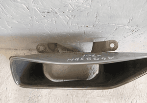 Lewa końcówka wydechu audi A4 B9 8W0253825M 2015- 2