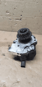 Pompa wtryskowa paliwa BMW 3 E90 7798333 3