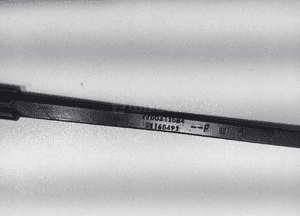 RAMIĘ WYCIERACZKI PRAWE PASAŻERA PRZÓD PRZEDNIE TRAFIC II VIVARO 7700311584 4