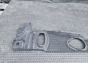 Podszybie 8K1819447 8K1819424 Oslona Wycieraczki Maskownica Klapka Klema EUROPA AUDI A4 B8 A5 Oryginalne 22