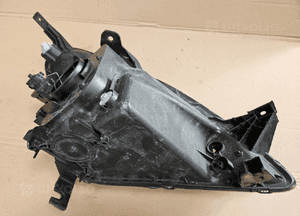 Honda CRV II 02-05 lampa przód przednia prawa 8