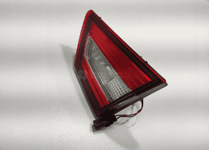 Lampa prawa prawy tył tylna w klapę renault clio hatchback 265505796R 16-19 4