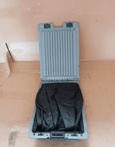 Schowek na narty VW Touareg 7L 4E0885215 4E0885215C 3B9885215A 4F5885215 4