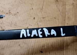 Ramie wycieraczki lewy przód wycieraczka Nissan Almera 5