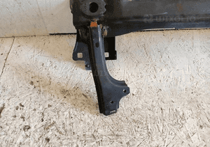 Belka pod zderzak przód przednia seat leon iii 3 lift 17- 3