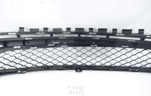Mercedes c-klasa W205 amg 63 atrapa kratka grill zderzaka przód A2058852323 8