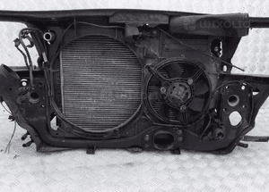 Pas przedni wzmocnienie chłodnice audi A6 C5 automat----skr---- 3