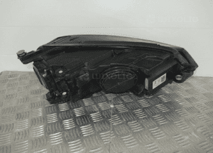 LAMPA PRZEDNIA PRZÓD LEWA VW GOLF 7 VII XENON 7