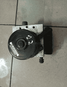 pompa abs cherokee wj 56041821aac 1