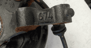 RENAULT CLIO V 1.0 TCE zwrotnica prawa 4