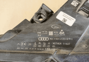 Lampa lewa reflektor audi Q7 4M matrix full led 2015-2019R 7