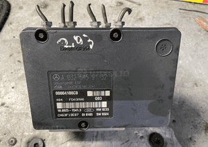 MERCEDES C 203 pompa abs esp 0345457732 a0325459132 a0044312912 clk 209 clc 4