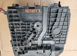 Renault Megane III 3 obudowa akumulatora 2