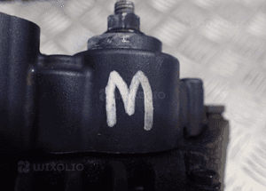 KIA SORENTO II 2,4 BENZYNA alternator 37300-2G500 RADOM 3