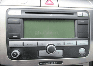 Radio cd RNS300 vw passat B6 vw touran i vw golf v seat leon 2 1