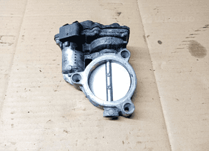 Przepustnica BMW M5 G30 F90 4.4 V8 7619008 1
