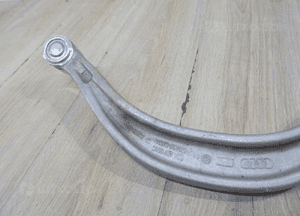 WAHACZ PRAWY PRÓD PRZEDNI AUDI Q5 80A407696C 5