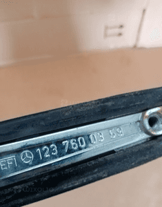 Klamka lewy tył tylna lewa Mercedes W123 1237600359 3