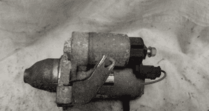 ROZRUSZNIK TOYOTA YARIS III 1.3 1.33 B 28100-0Y090 3