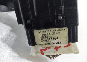 Przełącznik manetka wycieraczek renault trafic ii opel vivaro a trip 01-14 7
