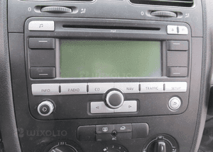 Radio cd RNS300 vw passat B6 vw touran i vw golf v seat leon 2 5
