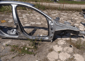 Podluznica przod prawa volvo S60 ii 1