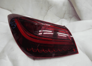 Mercedes 118 A118 cla idealna lampa tylna lewa 1