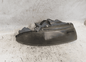 Lampa przednia prawa przód prawo mitsubishi carisma 3