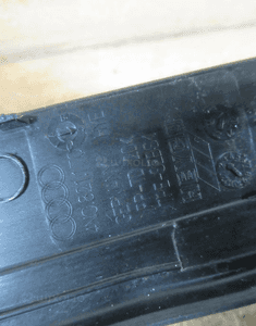 Plastik wygłuszenie błotnika lewy prawy audi A8 D5 2017- 12