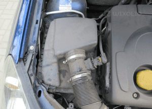 Obudowa filtra powietrza opel astra 3 iii h 1.9 cdti 120KM 2004-