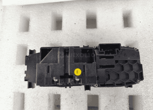 Audi oe przełącznik wybierak 8B3713059 4
