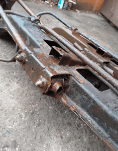 Mazda Premacy Sanki belka kołyska tylna tył tylne 4