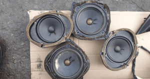 Mazda 6 02-07 Zestaw audio subofer Głośniki Bose 5