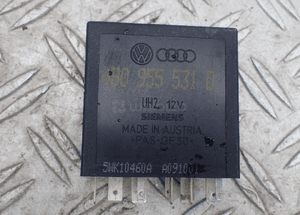 PRZEKAŹNIK WYCIERACZEK AUDI VW 4B0955531D RADOM 1