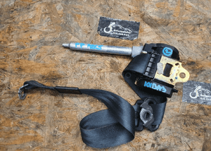 Pas Pasy Bezpieczenstwa Zapinka Przod Tyl Lewy Prawy Audi A6 C5 13