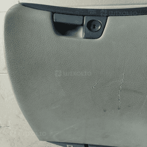 Volvo S60 V70 półka schowek pasażera 2