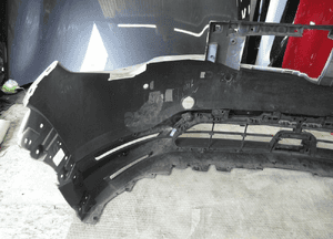Mazda MX30 z kratką cały zderzak przedni 4