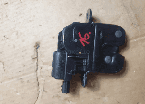 Renault Megane III Zamek Klapy Bagażnika 846300003R 2