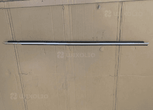 Listwa zgarniająca drzwi szyby prawy przód przednia prawa chrom VW EOS 1Q0853956D 1