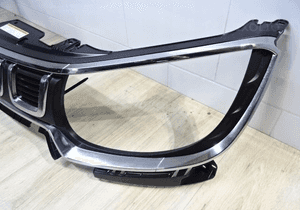 Grill atrapa suzuki ignis 2020 2021 72112-73S0 3