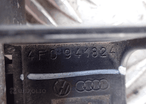 UCHWYT MOCOWANIE BEZPIECZNIKÓW A6 C6 4F0941824 RADOM 3