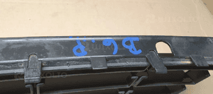Kratka zderzaka przód przednia środkowa VW Passat B6 3C0853677 8