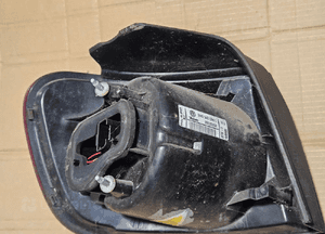 VW Golf 5 V  Plus lampa tył tylna prawa Valeo 5